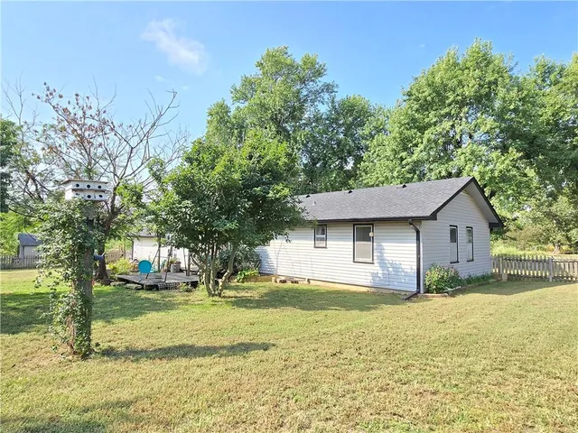 $310,000 | 2810 Cr 4350 N/a Coffeyville Ks 67337 N/a, Coffeyville, KS 67337