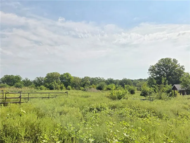 $310,000 | 2810 Cr 4350 N/a Coffeyville Ks 67337 N/a, Coffeyville, KS 67337