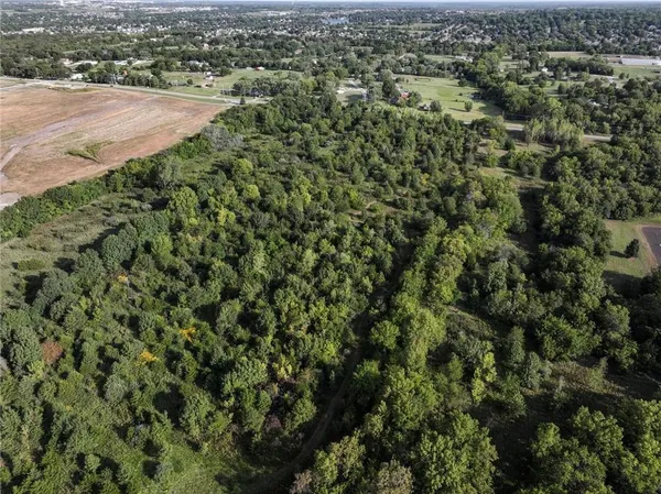 $500,000 | Hubach Hill Road, Raymore, MO 64083