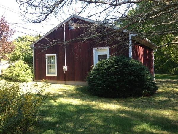 76 Marion Road Mattapoisett, MA 02739 - Photo 3 of 10 Gallery Image 3