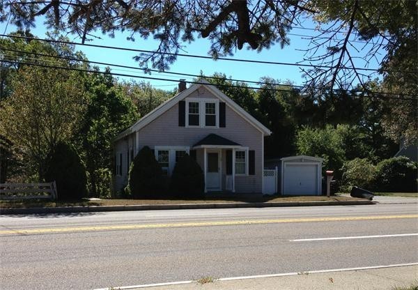76 Marion Road Mattapoisett, MA 02739 - Photo 10 of 10 Gallery Image 10
