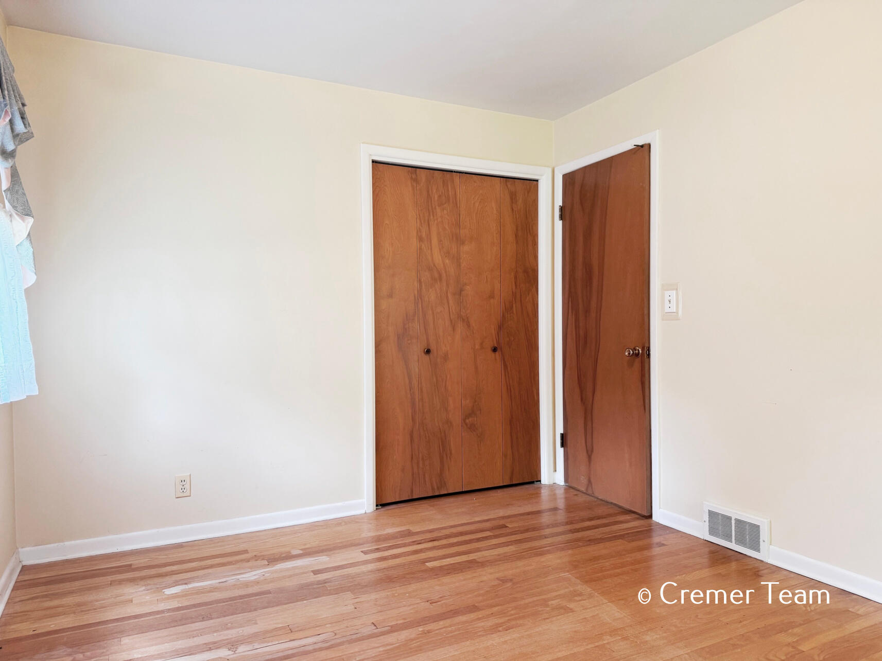 9068 Victor Avenue Jenison, MI 49428 - Photo 21 of 30 Bedroom #2 View 2