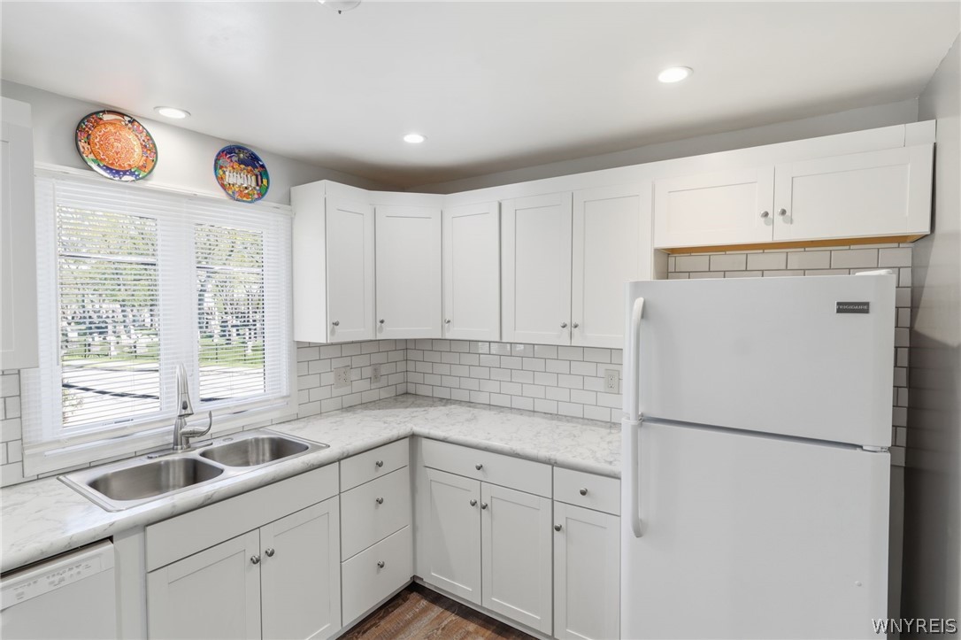 856 Ridge Road Lackawanna, NY 14218 - Photo 21 of 48