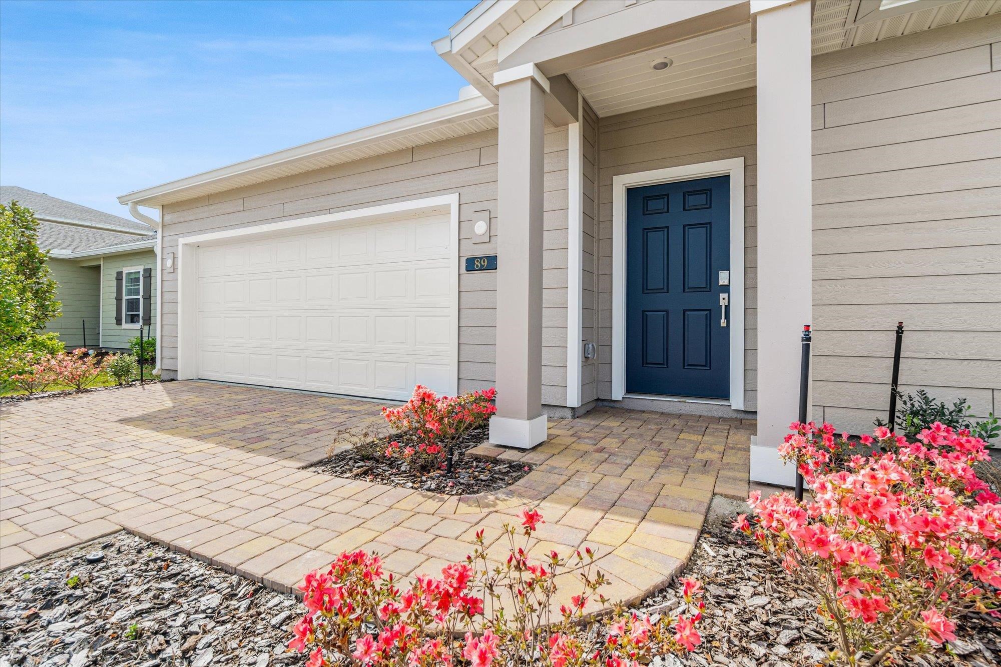 89 Kingsley Pk Way St. Augustine, FL 32084 - Photo 3 of 67 a building view with a outdoor space
