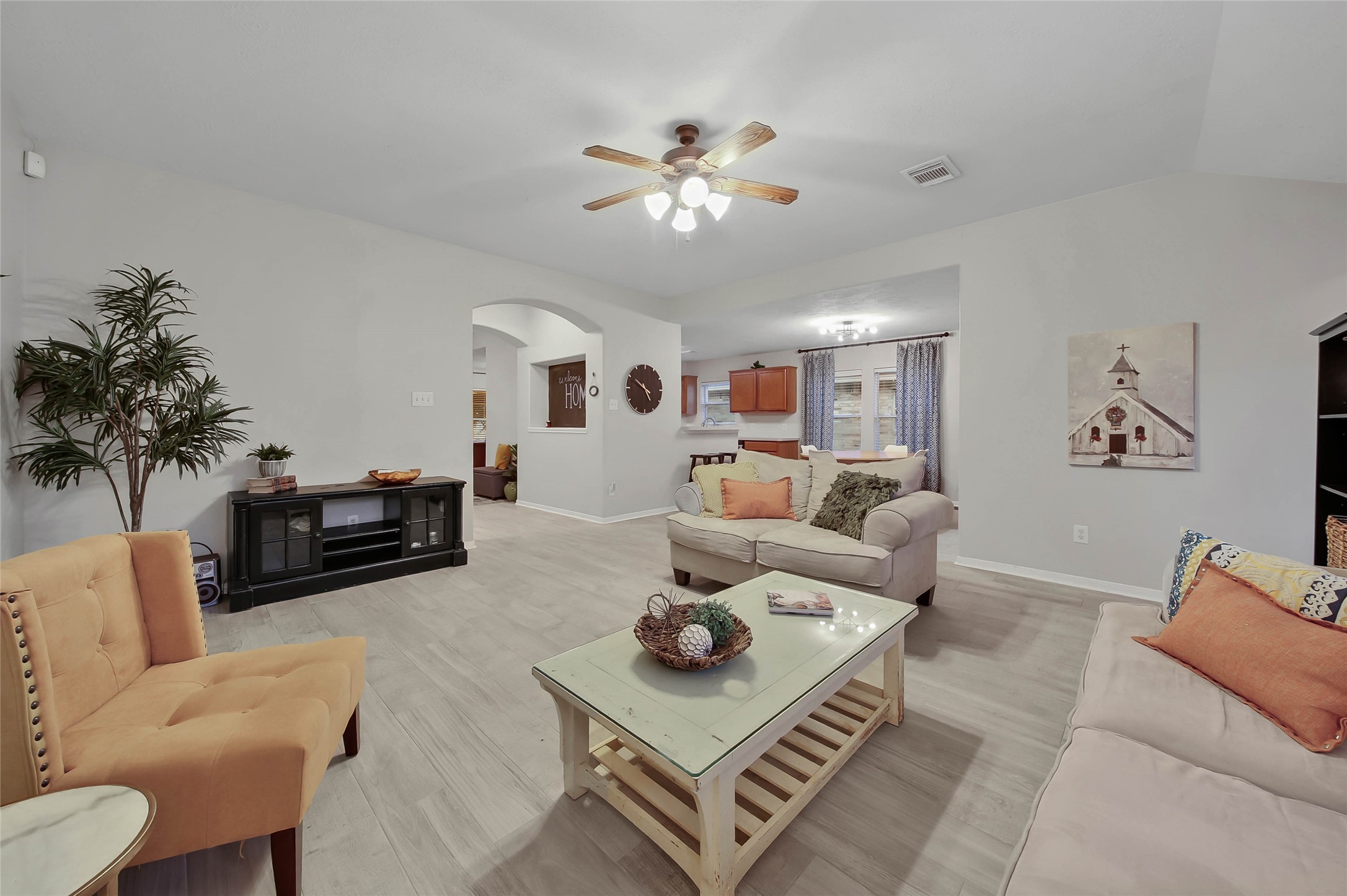 21727 Texian Court Spring, TX 77388 - Photo 11 of 38 Living Room