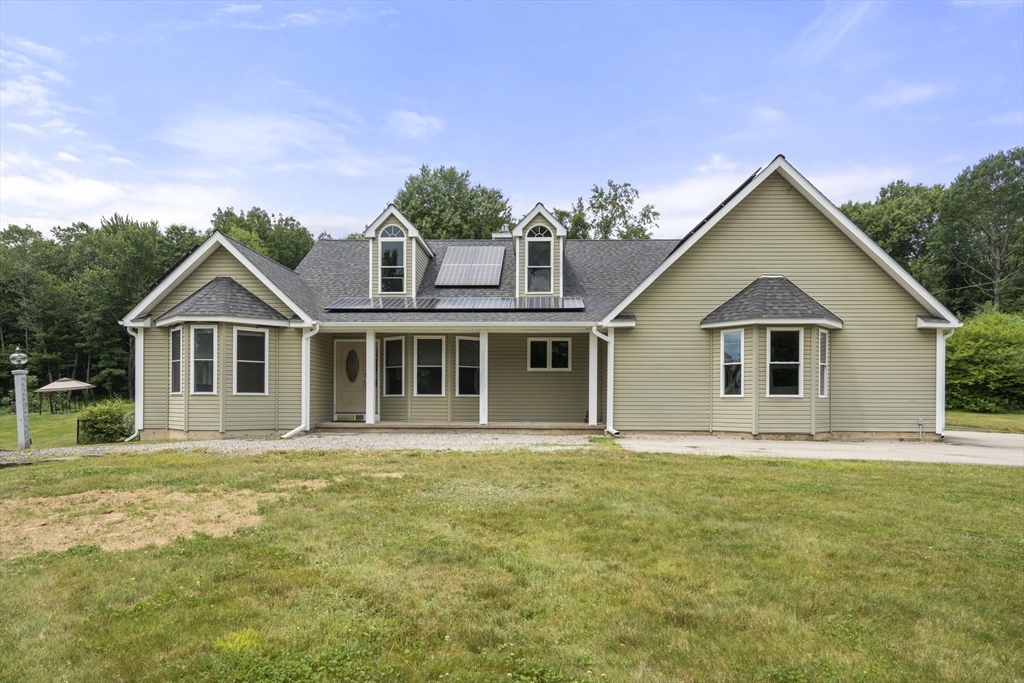 893 Cronin Road Warren, MA 01585 - Photo 3 of 38