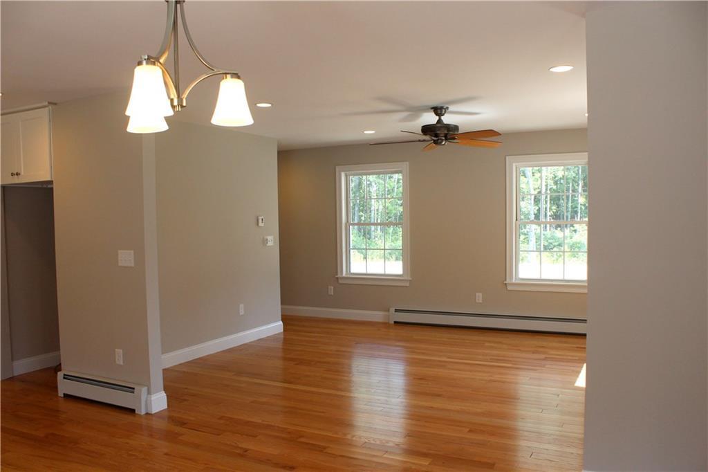 14 Leighton Farm Road Scarborough, ME 04074 - Photo 11 of 16 Photo