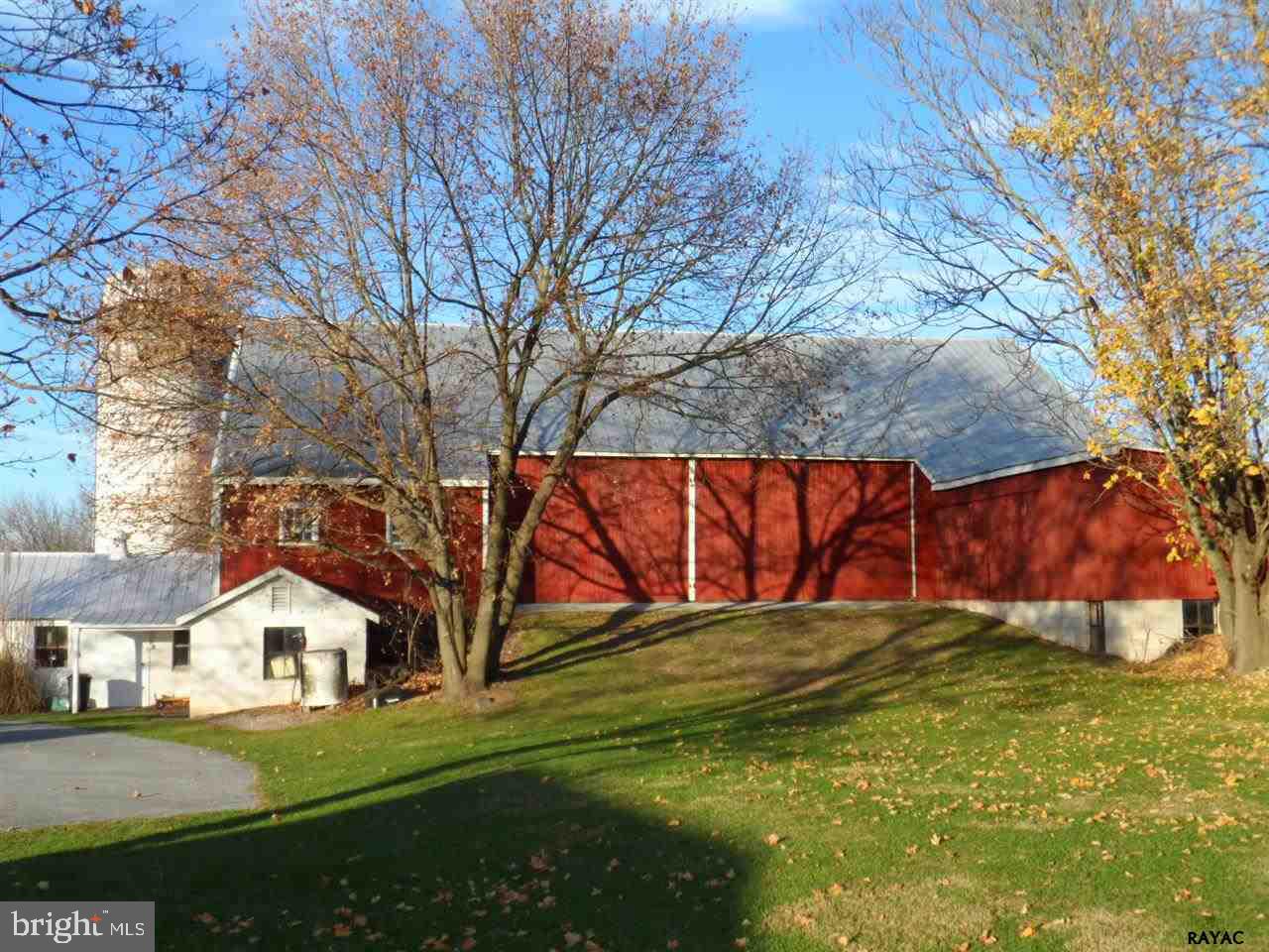 400 Barlow Road Gettysburg, PA 17325 - Photo 8 of 36 Gallery Image 8