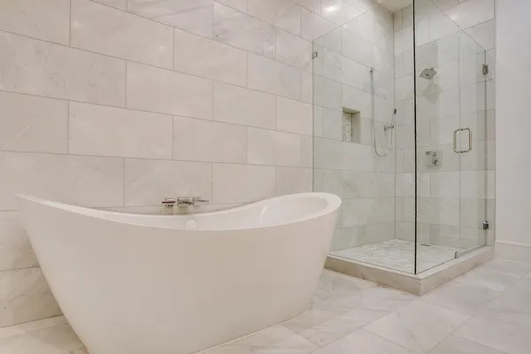 $2,190,000 | 350 North O Connor Ridge Boulevard, Unit 21, Irving, TX 75038