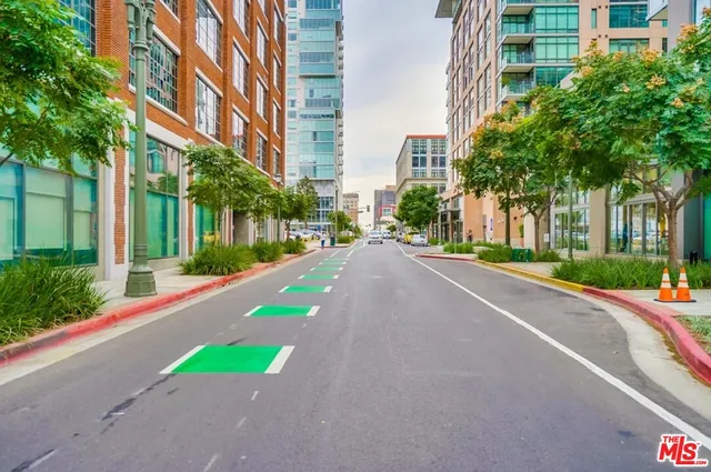 $610,000 | 1100 South Hope Street, Unit 914, Los Angeles, CA 90015