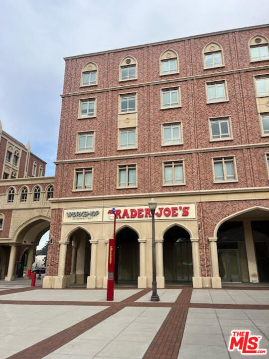 1100 South Hope Street, Unit 914 Los Angeles, CA 90015 - Photo 50 of 51