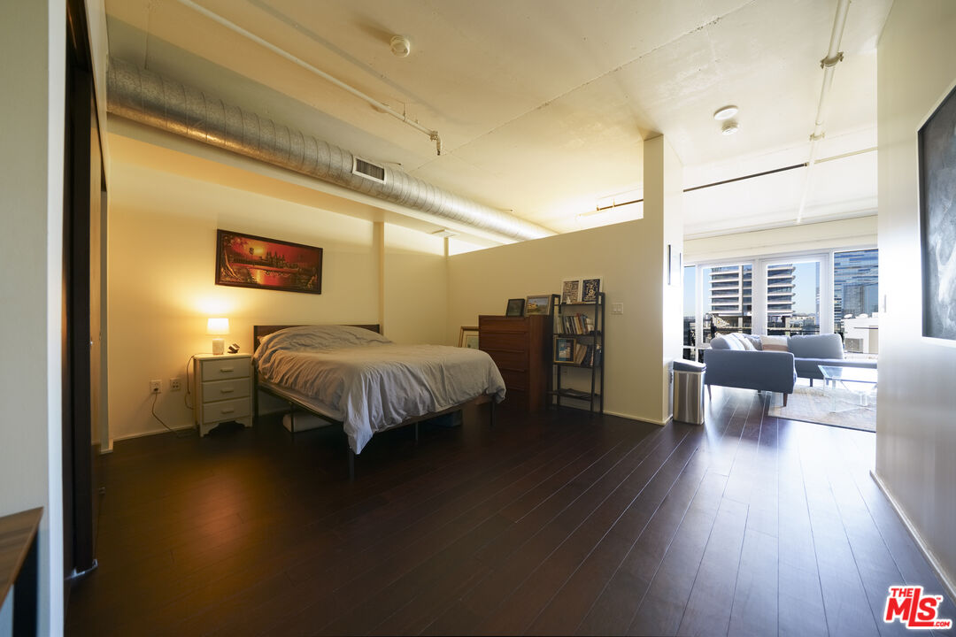 1100 South Hope Street, Unit 914 Los Angeles, CA 90015 - Photo 9 of 51