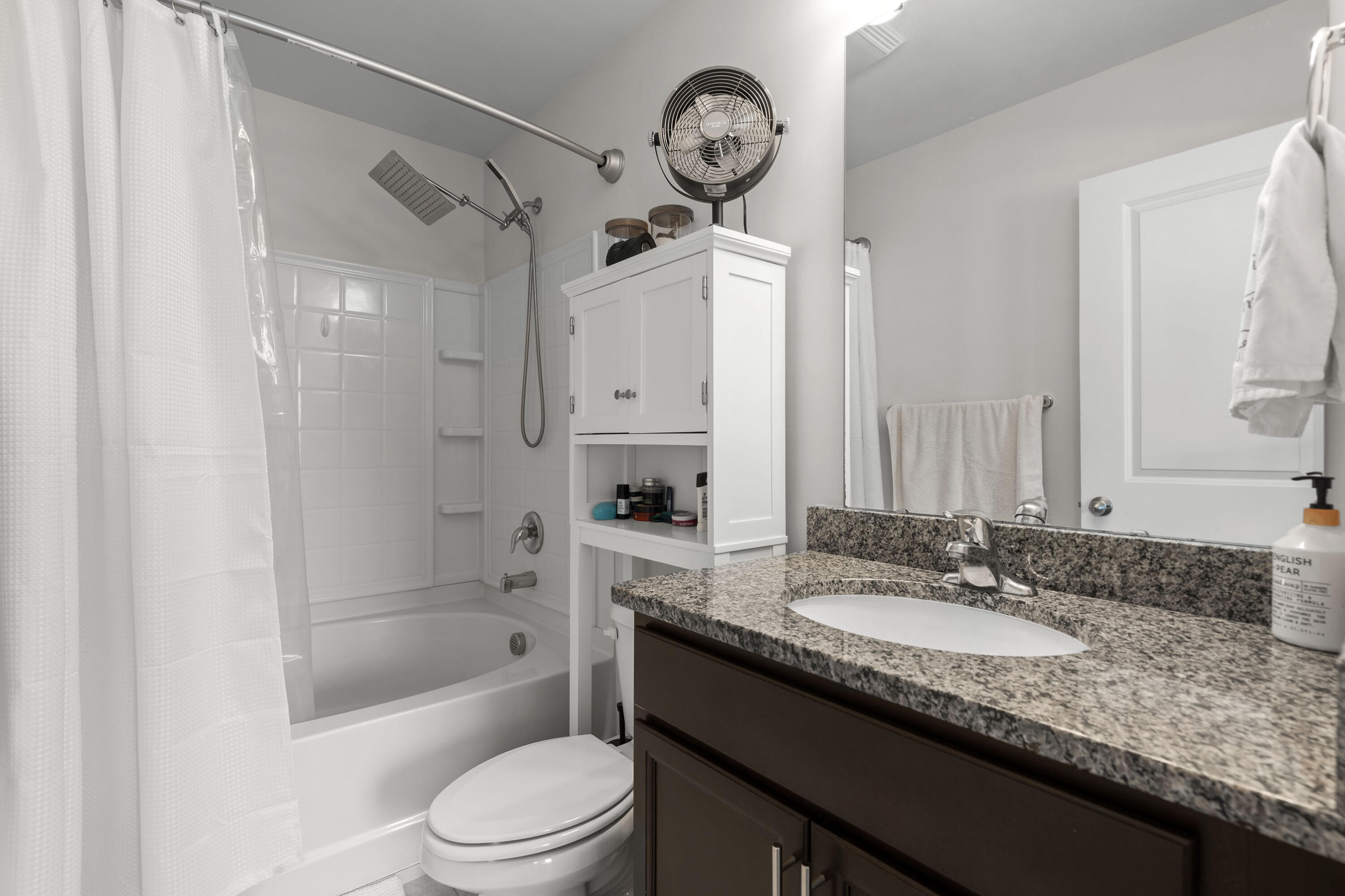 7794 Montview Road North Charleston, SC 29418 - Photo 15 of 20 Second Full Bathroom