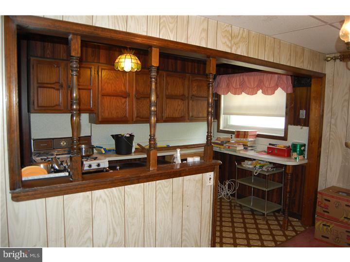 797 Bennington Road Folcroft, PA 19032 - Photo 7 of 20 Kitchen