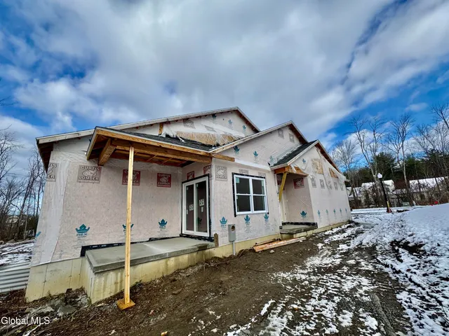 $494,900 | 63 Lancaster Court, Ballston, NY 12019