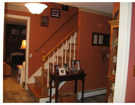 131 Palo Alto Road Springfield, MA 01128 - Photo 17 of 26