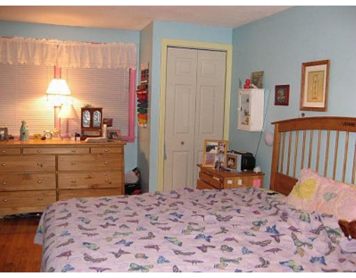 131 Palo Alto Road Springfield, MA 01128 - Photo 18 of 26