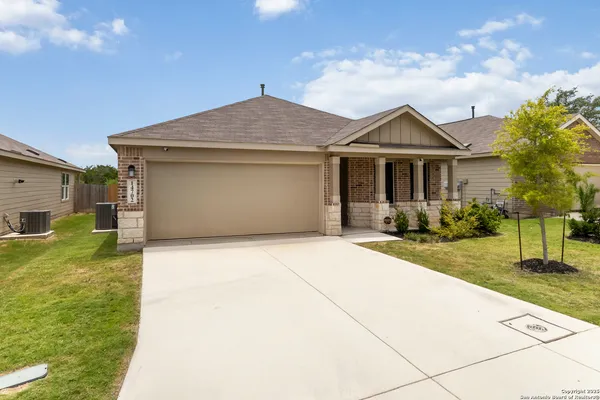 $2,500 | 14702 Somerset Mill, San Antonio, TX 78254
