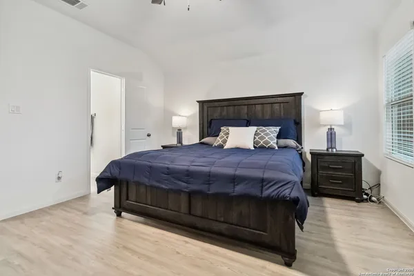 $2,500 | 14702 Somerset Mill, San Antonio, TX 78254