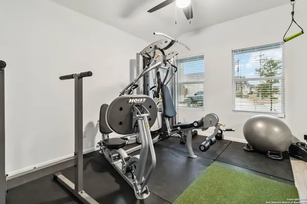 $2,500 | 14702 Somerset Mill, San Antonio, TX 78254