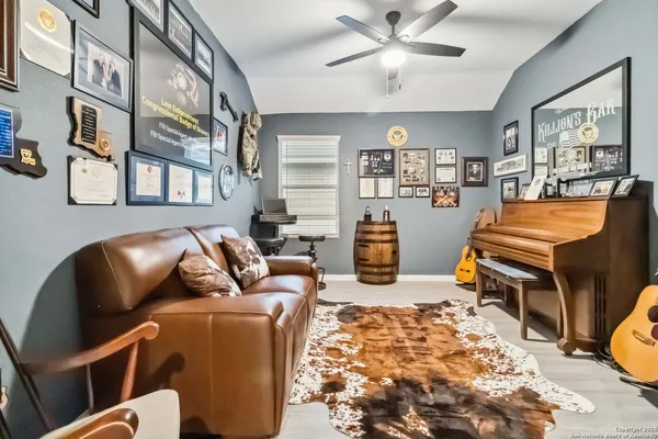 $2,500 | 14702 Somerset Mill, San Antonio, TX 78254