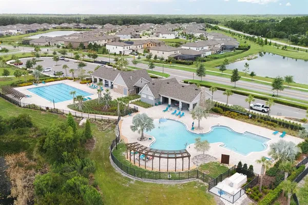 $700,000 | 14615 Red Castle Avenue, Lithia, FL 33547