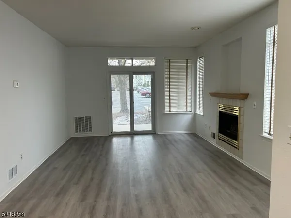 $2,550 | 65 Wentworth Road, Bedminster, NJ 07921