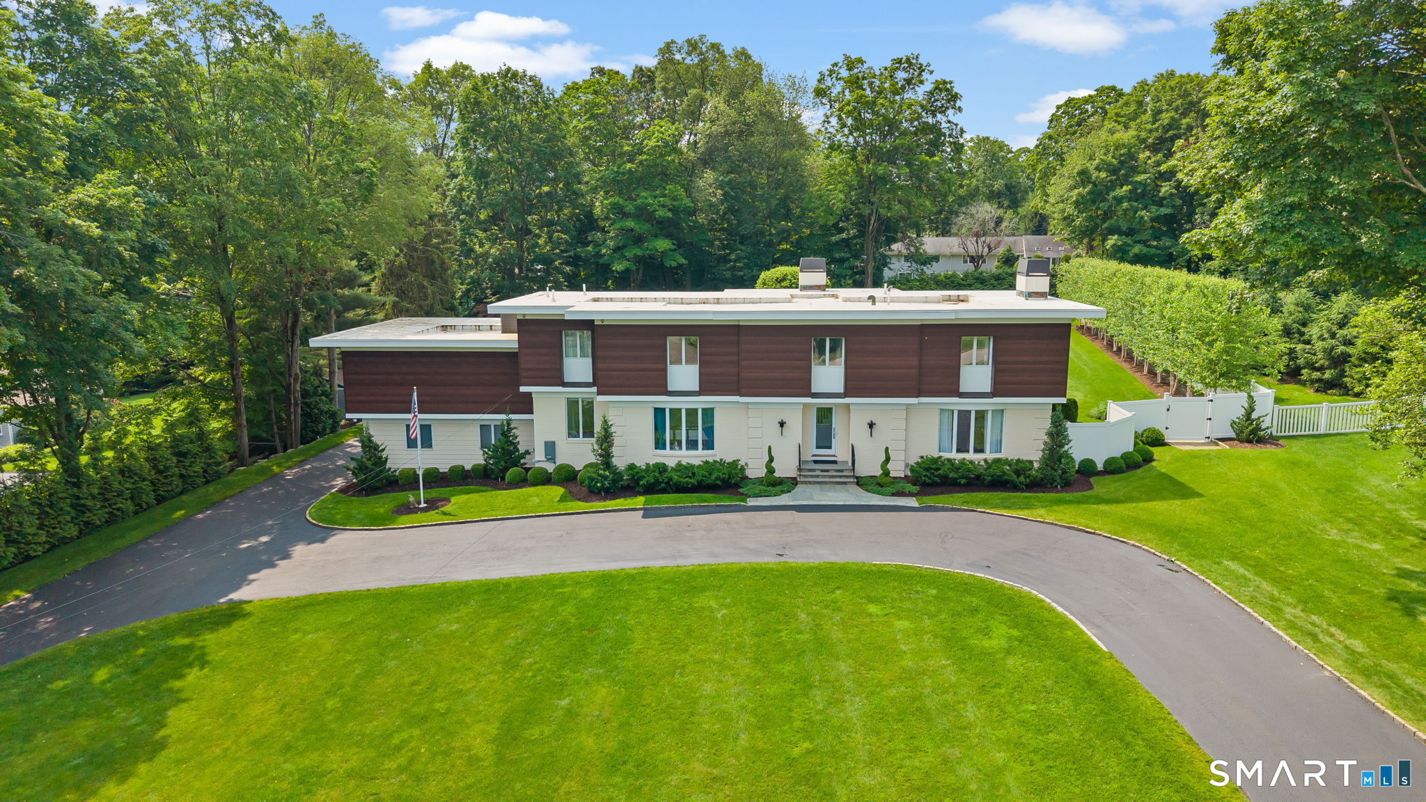 39 Wedgemere Road Stamford, CT 06905 - Photo 35 of 35 Gallery Image 35