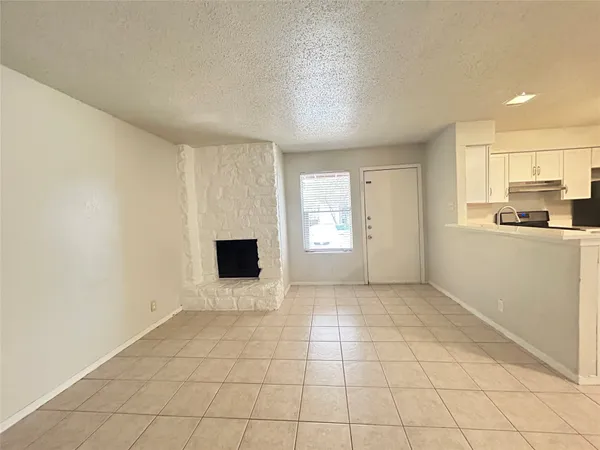 $1,050 | 2300 Cedrick Cove, Unit A, Austin, TX 78748