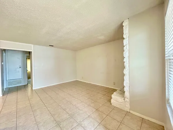 $1,050 | 2300 Cedrick Cove, Unit A, Austin, TX 78748