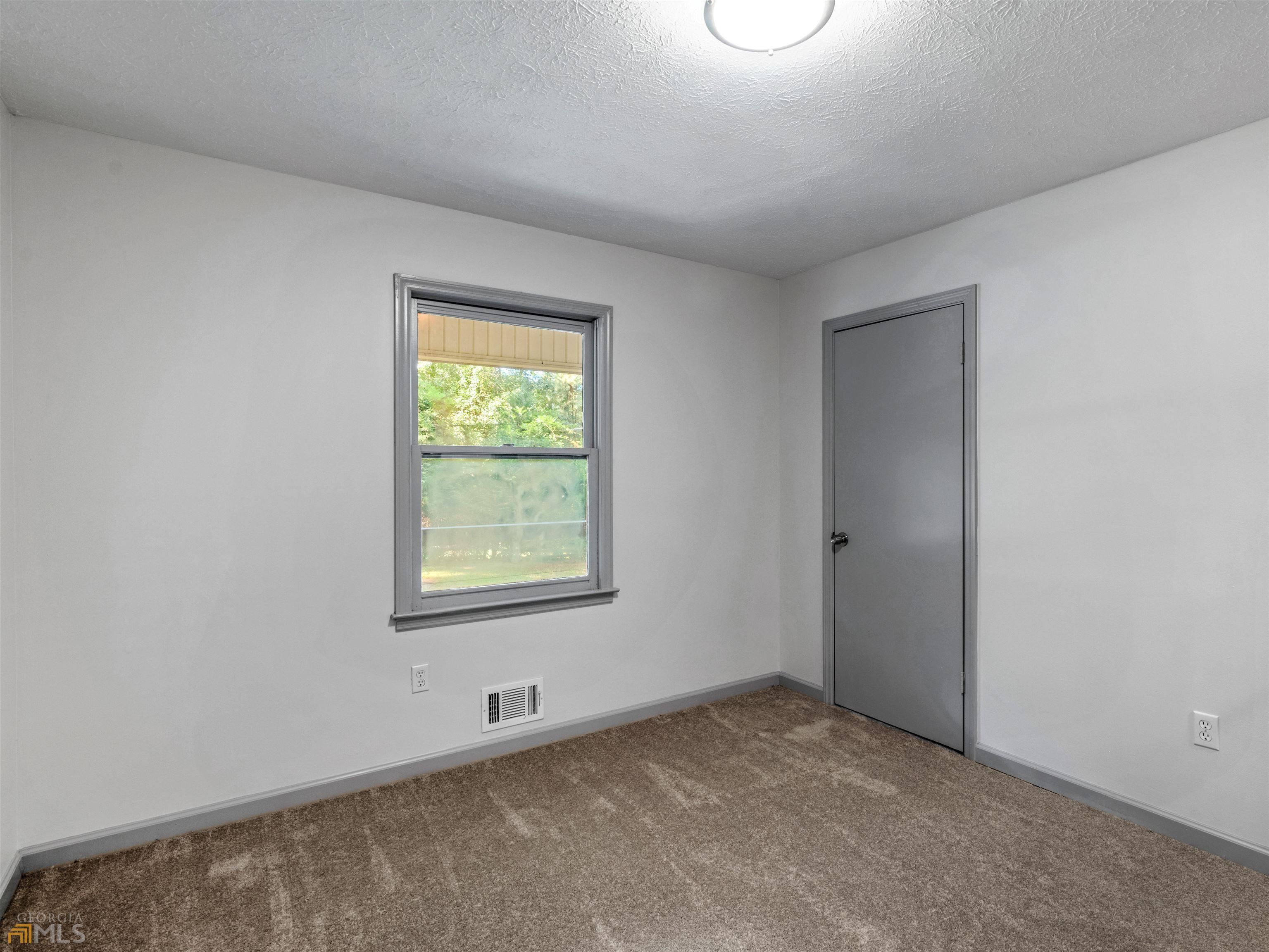 1999 Hampton Locust Grove Road Locust Grove, GA 30248 - Photo 10 of 31