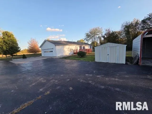 $220,000 | 14013 North Tolle Lane, Mount Vernon, IL 62864