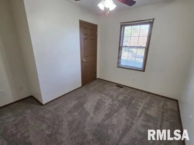 $220,000 | 14013 North Tolle Lane, Mount Vernon, IL 62864