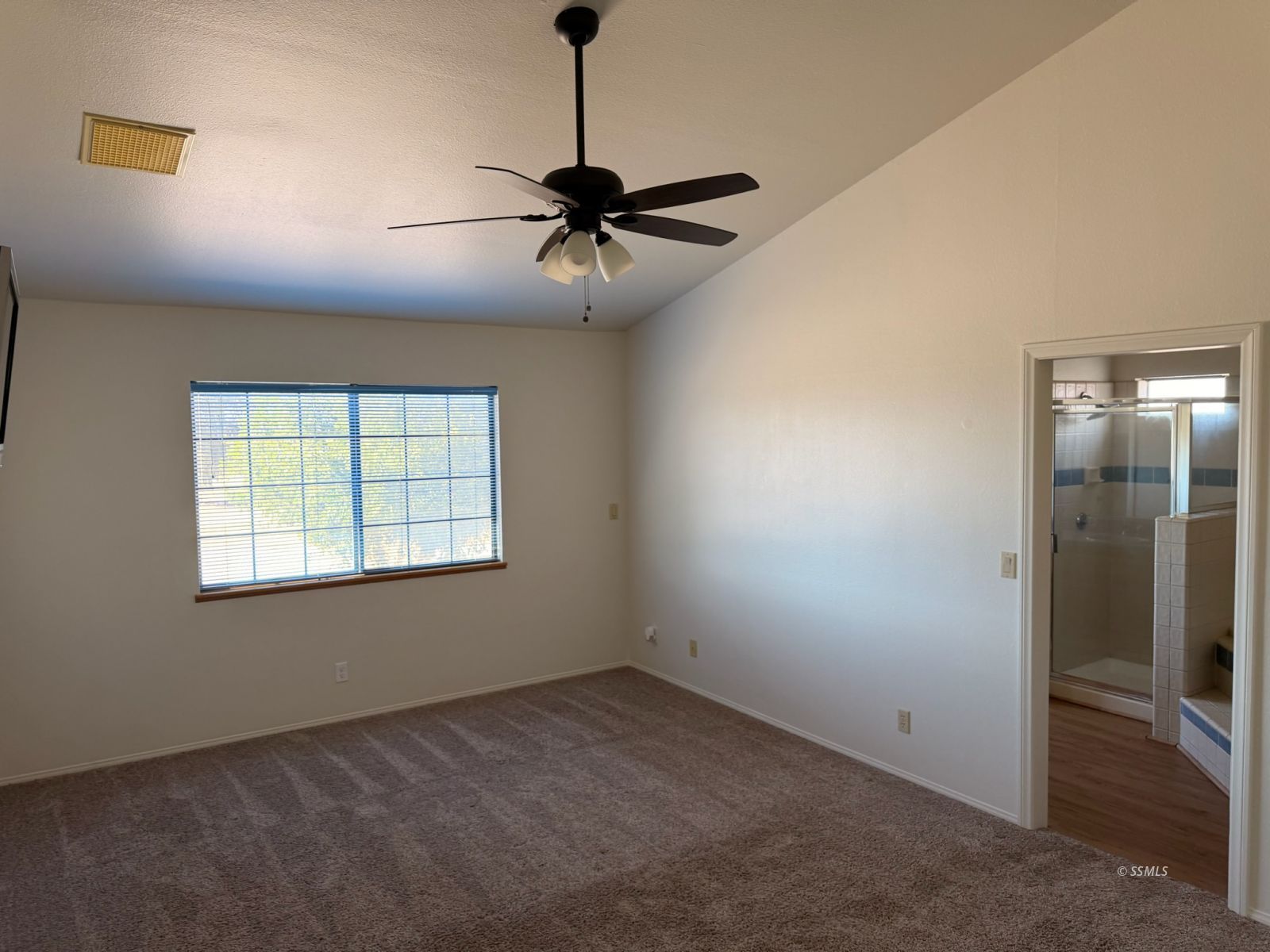 1360 South Lumill Street Ridgecrest, CA 93555 - Photo 13 of 17 Gallery Image 13