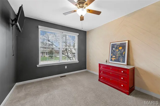 $389,900 | 7 Cherokee Sunset Court, O'Fallon, MO 63366