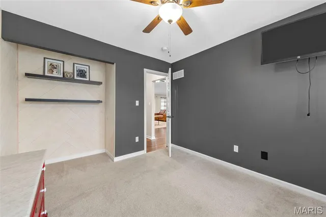 $389,900 | 7 Cherokee Sunset Court, O'Fallon, MO 63366