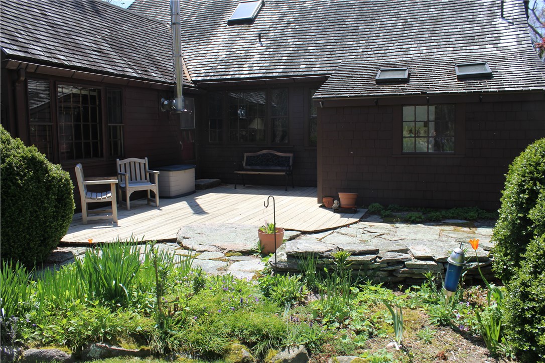 109 Canonchet Road Hopkinton, RI 02873 - Photo 19 of 34 Patio