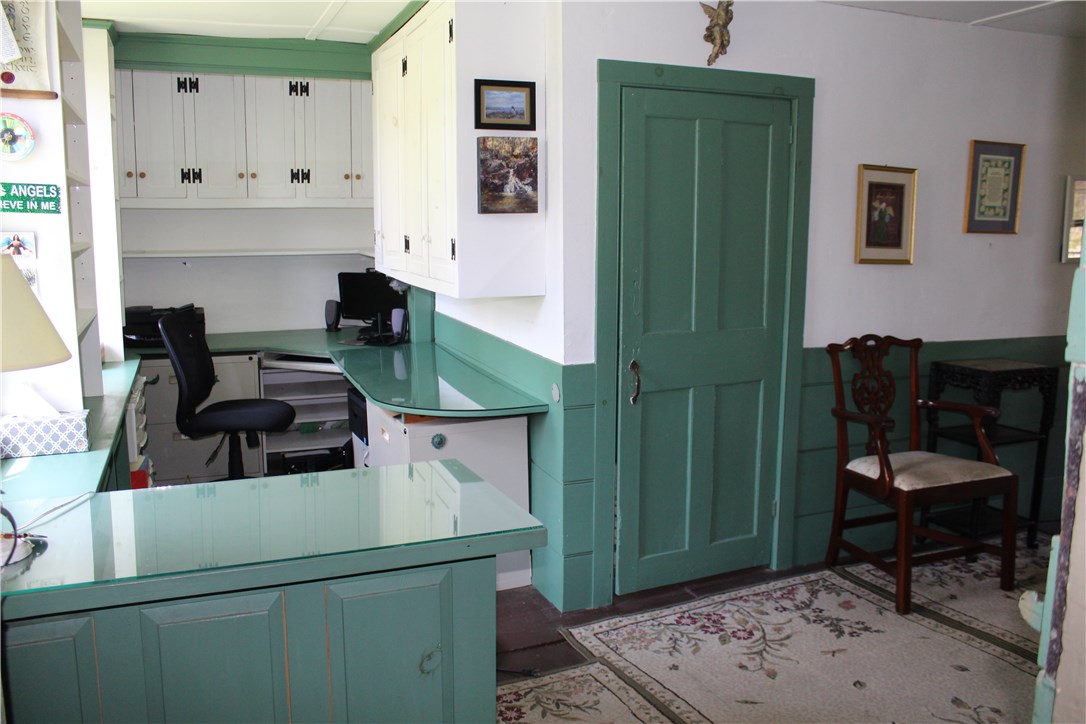 109 Canonchet Road Hopkinton, RI 02873 - Photo 8 of 34 Office