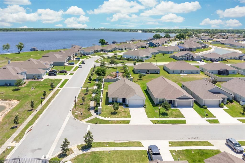 205 Arbuthnot Street Winter Haven, FL 33881 - Photo 4 of 31 a view of a city