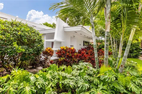 $2,750,000 | 857 Northeast 98th Street, Miami Shores, FL 33138