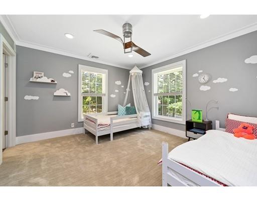 41 Oak Street Reading, MA 01867 - Photo 30 of 42 Gallery Image 30