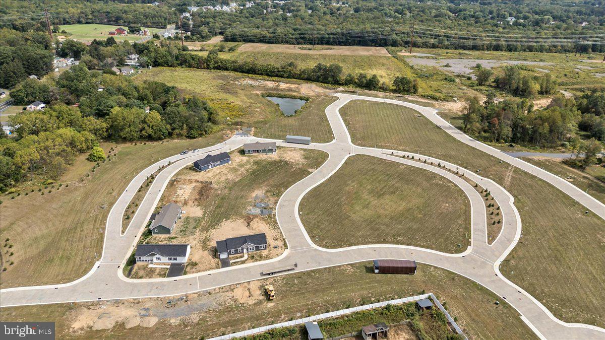 3983 Hastings Road Walnutport, PA 18088 - Photo 43 of 51 an aerial view of a swimming pool