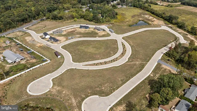 a picture of a water view