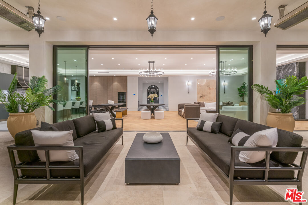 611 North Hillcrest Road Beverly Hills, CA 90210 - Photo 65 of 65