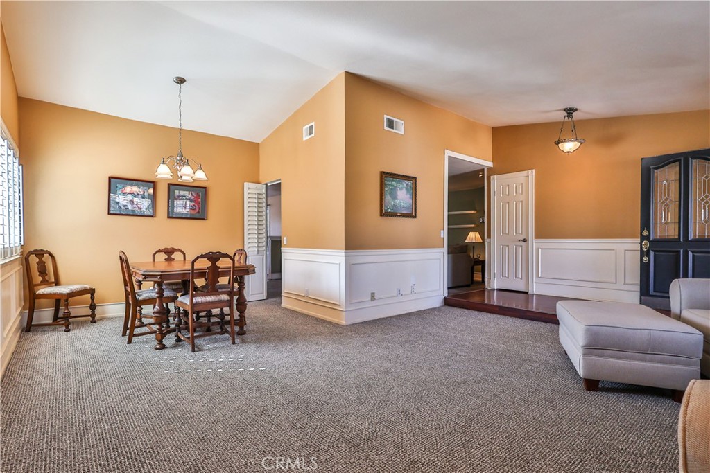 1535 Middleton Road San Dimas, CA 91773 - Photo 4 of 41
