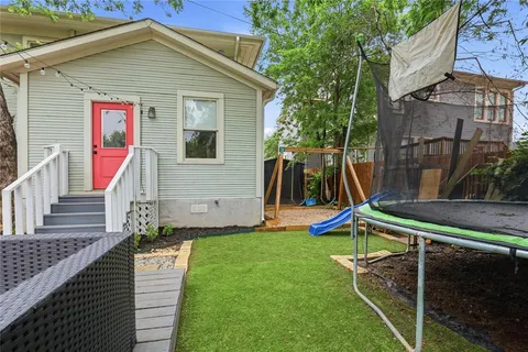$566,000 | 2108 Washington Avenue, Fort Worth, TX 76110