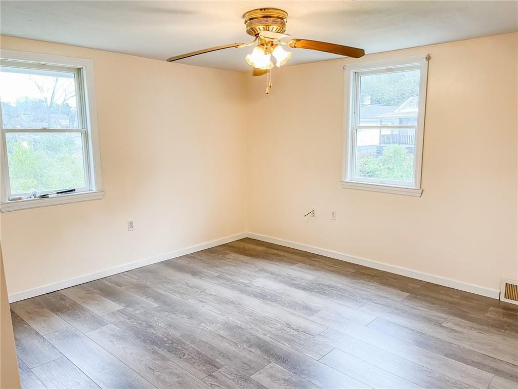 937 Horning Road Pittsburgh, PA 15236 - Photo 13 of 22 Gallery Image 13