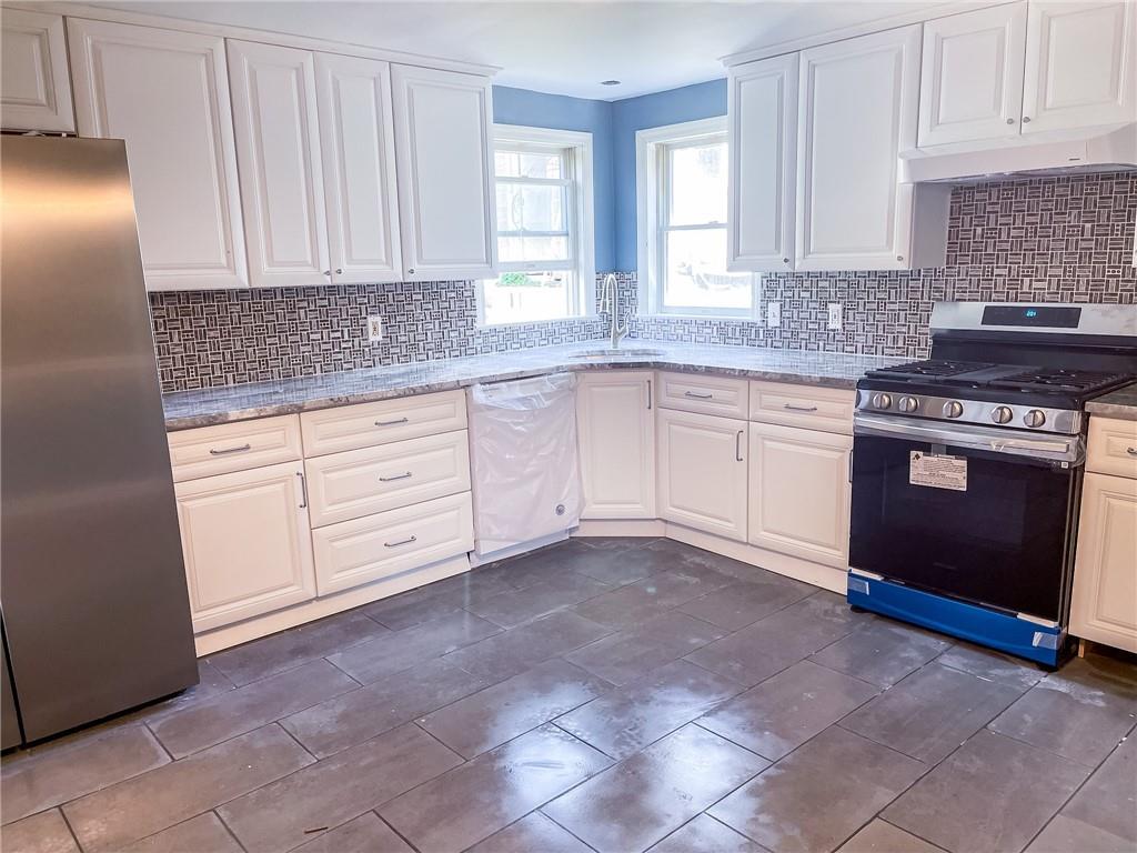 937 Horning Road Pittsburgh, PA 15236 - Photo 6 of 22 Gallery Image 6