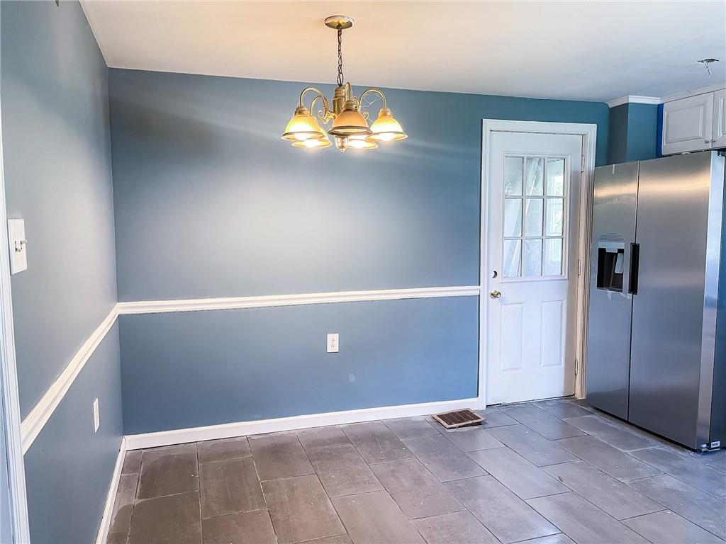937 Horning Road Pittsburgh, PA 15236 - Photo 8 of 22 Gallery Image 8