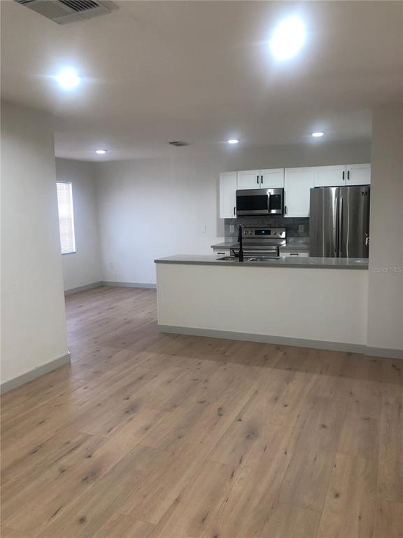 5946 Pennsylvania Avenue New Port Richey, FL 34652 - Photo 3 of 6